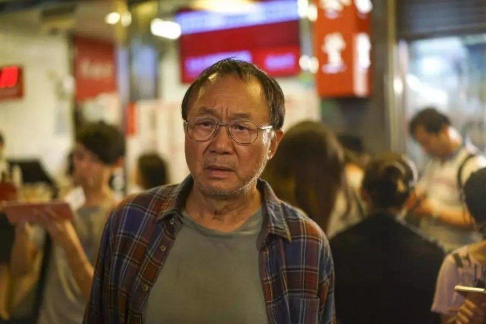 香港疫情下的隐秘小巷魅力，特色小店的独特故事